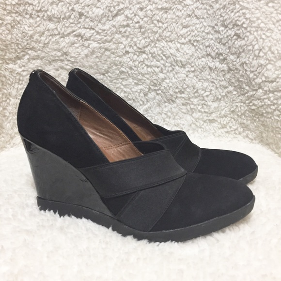 Donald J. Pliner Shoes - Donald J. Pliner Black Carla Wedges